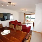 Turtle - 3 Bedroom In With 2 Shared Pools And Private Terrace Apartment Nazare